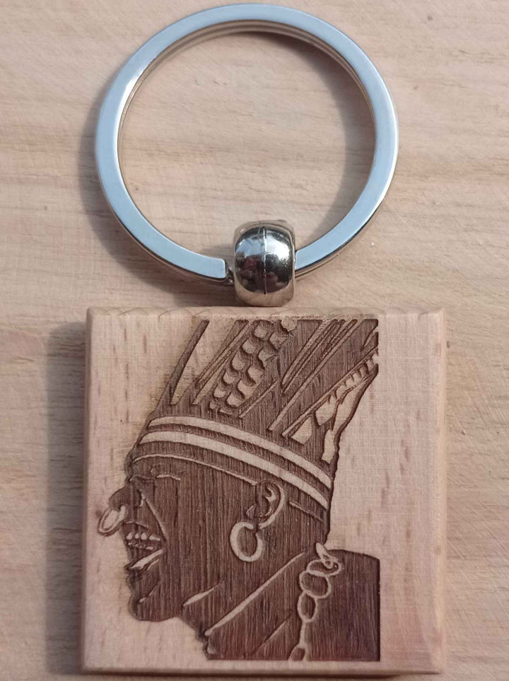 Porte-clés en bois gravé - Géants de la Ducasse d'Ath